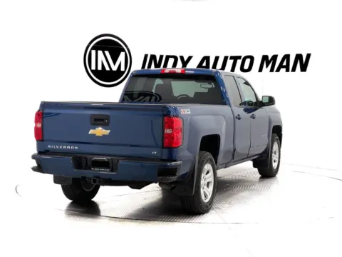 More photos of 2017 Chevrolet Silverado 1500 LT LT2 at Indy Auto Man, IN