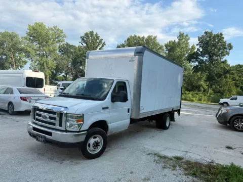 Another view of 2016 Ford E-450SD for sale in Indianapolis, IN at Indy Auto Man