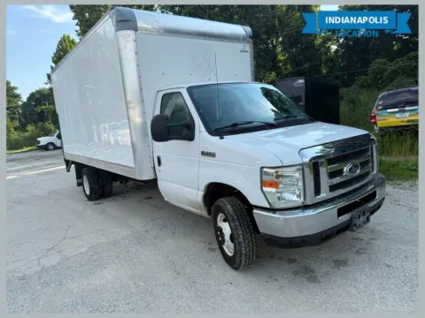 White 2016 Ford E-450SD for sale in Indianapolis, IN