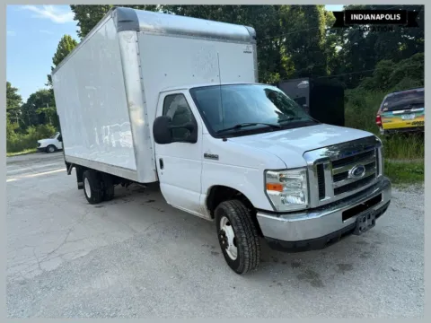 White 2016 Ford E-450SD for sale in Indianapolis, IN