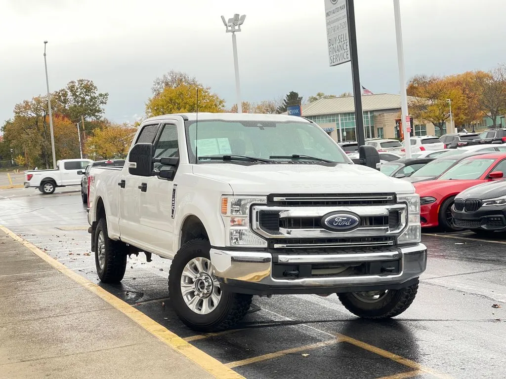 White 2021 Ford F-250SD XLT for sale in Indianapolis, IN