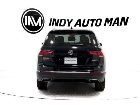 More photos of 2021 Volkswagen Tiguan 2.0T SEL at Indy Auto Man, IN