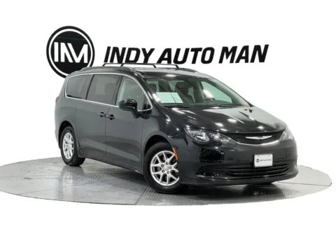 Black 2020 Chrysler Voyager LXI for sale in Indianapolis, IN