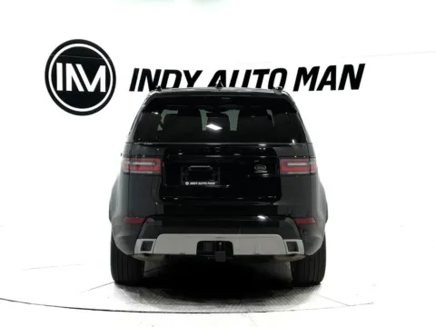 More photos of 2020 Land Rover Discovery Landmark Edition at Indy Auto Man, IN