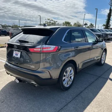 More photos of 2020 Ford Edge Titanium at Indy Auto Man, IN