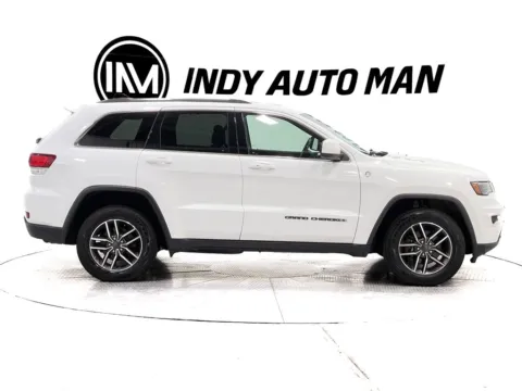 Another view of 2020 Jeep Grand Cherokee Laredo for sale in Indianapolis, IN at Indy Auto Man - Indianapolis