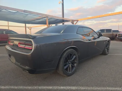 More photos of 2019 Dodge Challenger R/T Scat Pack at Indy Auto Man, IN