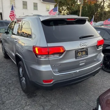 More photos of 2020 Jeep Grand Cherokee Limited at Indy Auto Man - Indianapolis, IN