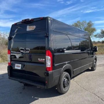 More photos of 2021 Ram ProMaster 2500 High Roof at Indy Auto Man, IN