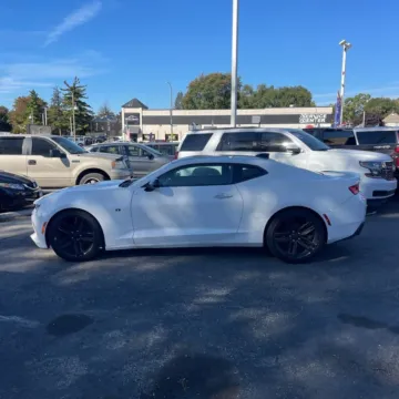 More photos of 2017 Chevrolet Camaro 1LT at Indy Auto Man, IN