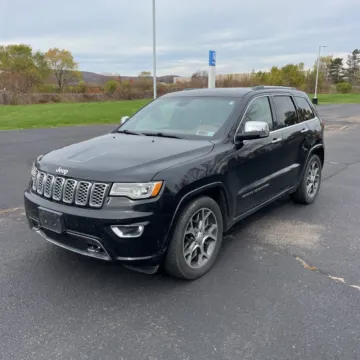 Photos of 2020 Jeep Grand Cherokee Overland for sale in Indianapolis, IN at Indy Auto Man
