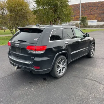 More photos of 2020 Jeep Grand Cherokee Overland at Indy Auto Man, IN