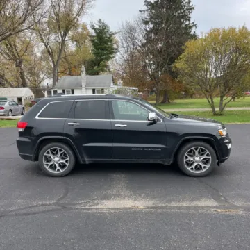 Another view of 2020 Jeep Grand Cherokee Overland for sale in Indianapolis, IN at Indy Auto Man