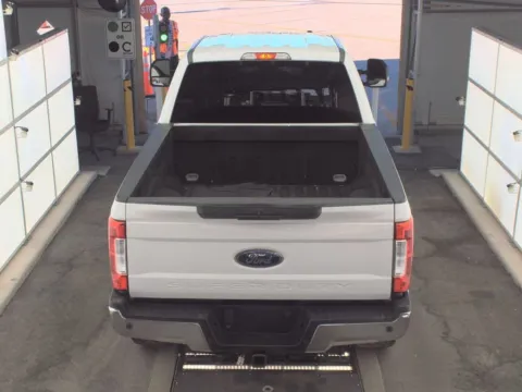 More photos of 2017 Ford F-250SD XLT at Indy Auto Man, IN