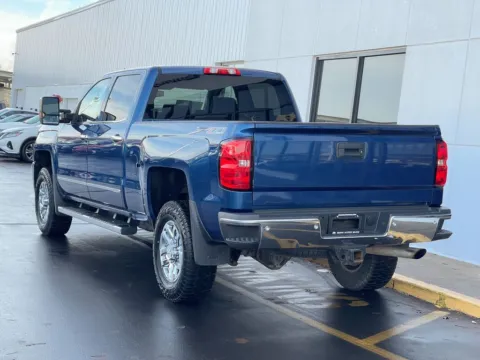 More photos of 2017 Chevrolet Silverado 2500HD LTZ at Indy Auto Man - Indianapolis, IN