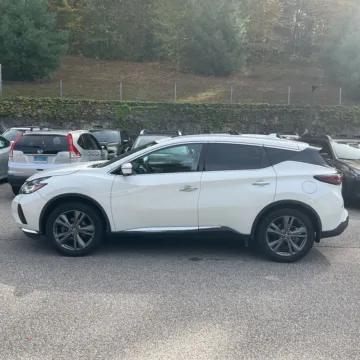 More photos of 2019 Nissan Murano Platinum at Indy Auto Man, IN