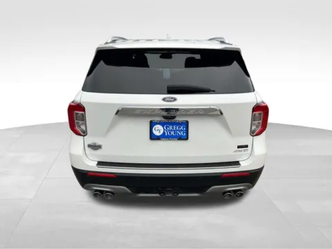 More photos of 2023 Ford Explorer King Ranch at Gregg Young Chevrolet - Omaha, NE