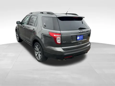 More photos of 2015 Ford Explorer XLT at Gregg Young Chevrolet - Omaha, NE