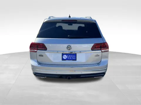 More photos of 2018 Volkswagen Atlas SEL at Gregg Young Chevrolet - Omaha, NE