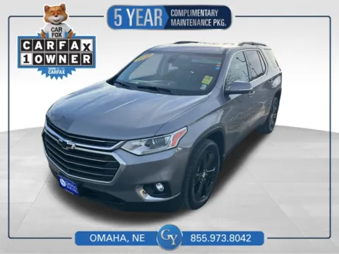 Gray 2020 Chevrolet Traverse 3LT for sale in Omaha, NE