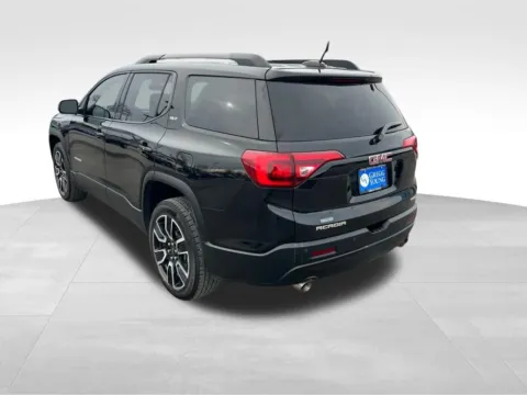 More photos of 2019 GMC Acadia SLT-1 at Gregg Young Chevrolet - Omaha, NE