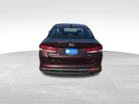 More photos of 2018 Kia Optima LX at Gregg Young Chevrolet of Omaha, NE