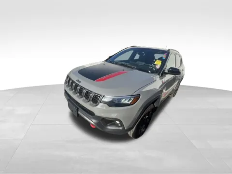 More photos of 2024 Jeep Compass Trailhawk at Gregg Young Chevrolet of Omaha, NE