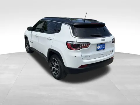 More photos of 2025 Jeep Compass Limited at Gregg Young Chevrolet of Omaha, NE