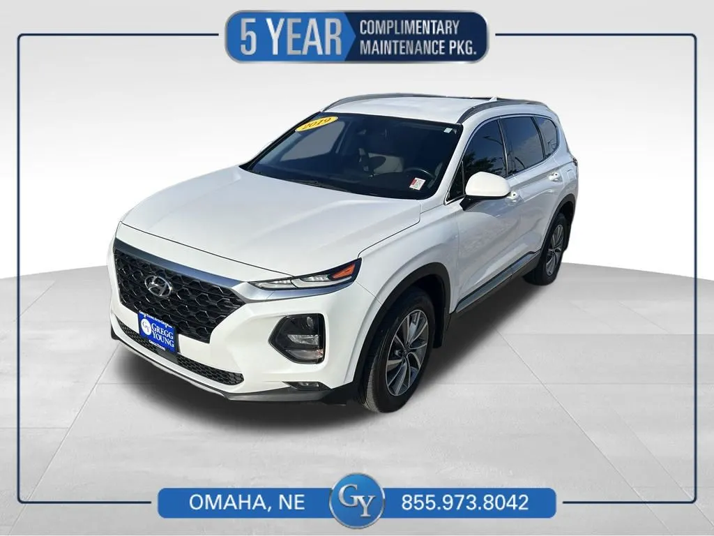 White 2019 Hyundai Santa Fe SEL Plus for sale in Omaha, NE