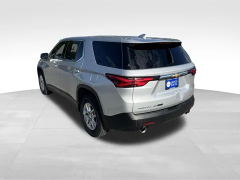 More photos of 2022 Chevrolet Traverse LS at Gregg Young Chevrolet of Omaha, NE