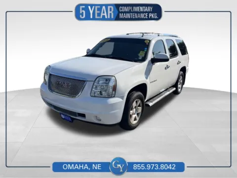White 2008 GMC Yukon Denali for sale in Omaha, NE