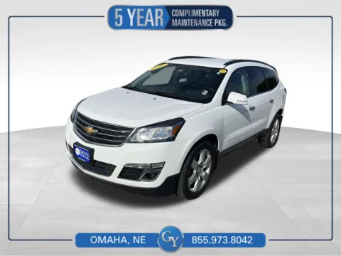 White 2016 Chevrolet Traverse LT for sale in Omaha, NE