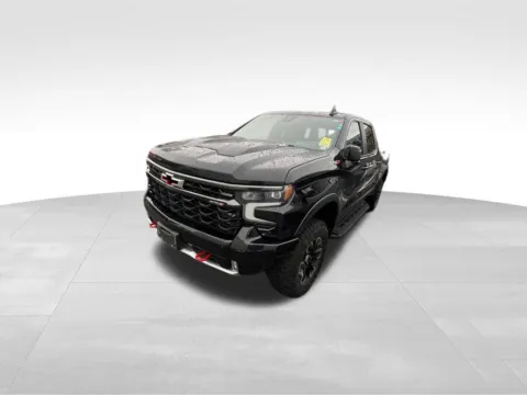 More photos of 2022 Chevrolet Silverado 1500 ZR2 at Gregg Young Chevrolet of Omaha, NE