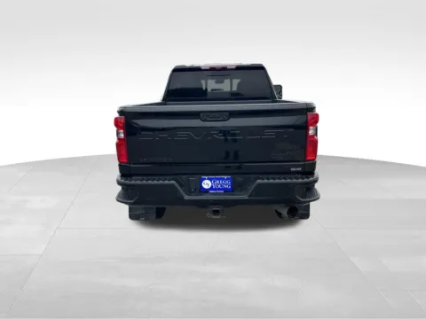More photos of 2024 Chevrolet Silverado 3500 HD High Country at Gregg Young Chevrolet of Omaha, NE