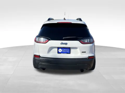 More photos of 2019 Jeep Cherokee Latitude at Gregg Young Chevrolet of Omaha, NE