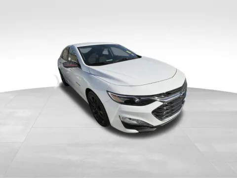 More photos of 2024 Chevrolet Malibu LT at Gregg Young Chevrolet of Omaha, NE