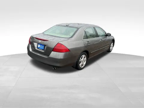 More photos of 2007 Honda Accord EX-L at Gregg Young Chevrolet of Omaha, NE