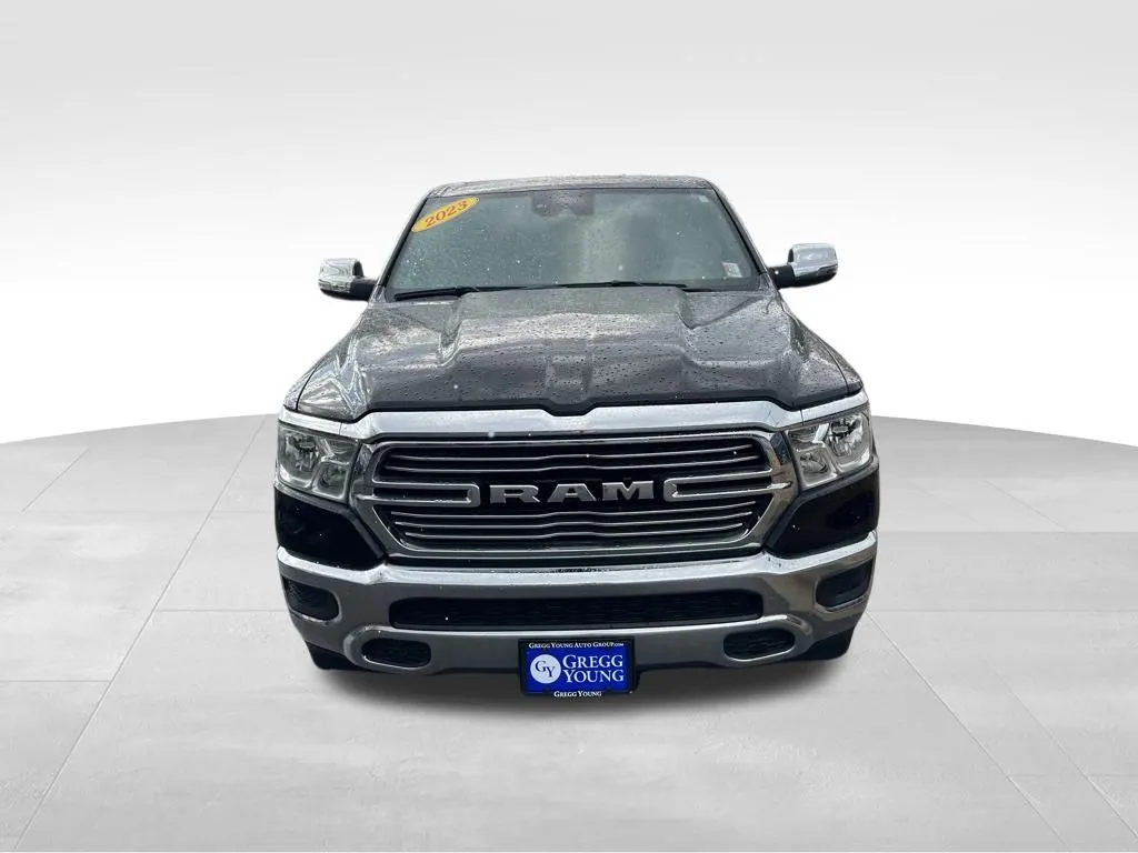 2023 Ram 1500 Laramie photo 3
