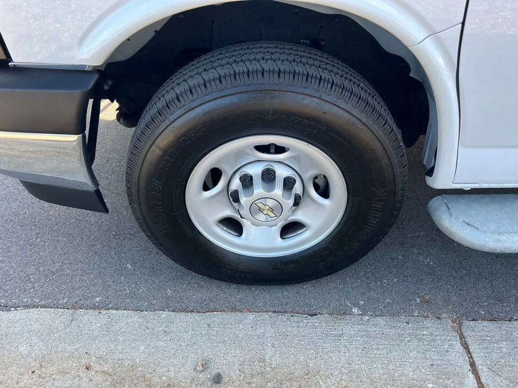 2024 Chevrolet Express 2500 Work Van photo 2