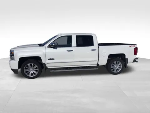 Another view of 2018 Chevrolet Silverado 1500 High Country for sale in Atlantic, IA at Gregg Young Atlantic