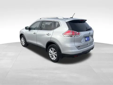 More photos of 2016 Nissan Rogue SV at Gregg Young Atlantic, IA