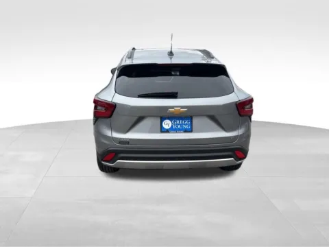 More photos of 2024 Chevrolet Trax LT at Gregg Young Atlantic, IA