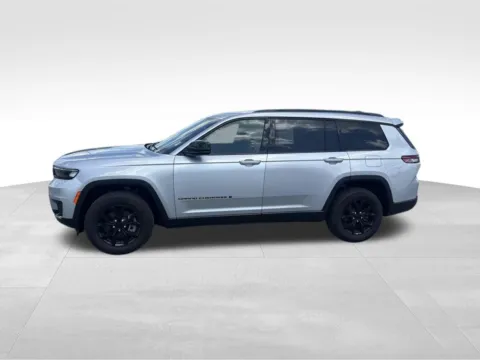 Another view of 2024 Jeep Grand Cherokee L Altitude for sale in Atlantic, IA at Gregg Young Chevrolet GMC Atlantic
