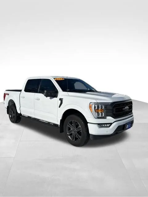 2022 Ford F-150 XLT photo 3