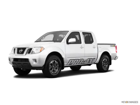 White 2015 Nissan Frontier PRO-4X for sale in Indianola, IA