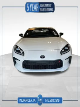 White 2024 Toyota GR86 for sale in Indianola, IA