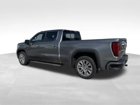 More photos of 2022 GMC Sierra 1500 Limited Denali at Gregg Young Buick GMC Indianola, IA