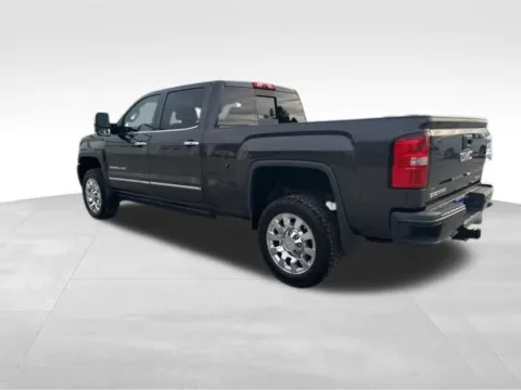 More photos of 2016 GMC Sierra 2500HD Denali at Gregg Young Buick GMC Indianola, IA