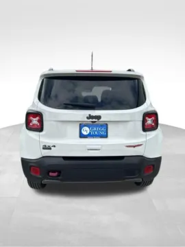 More photos of 2020 Jeep Renegade Trailhawk at Gregg Young Buick GMC Indianola, IA