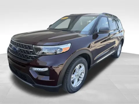 Another view of 2023 Ford Explorer XLT for sale in Indianola, IA at Gregg Young Buick GMC Indianola